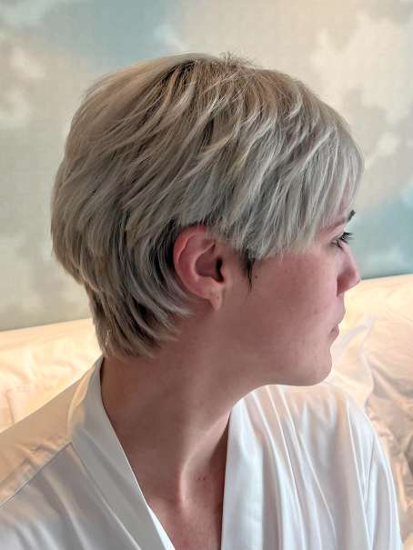 blond pixie cut